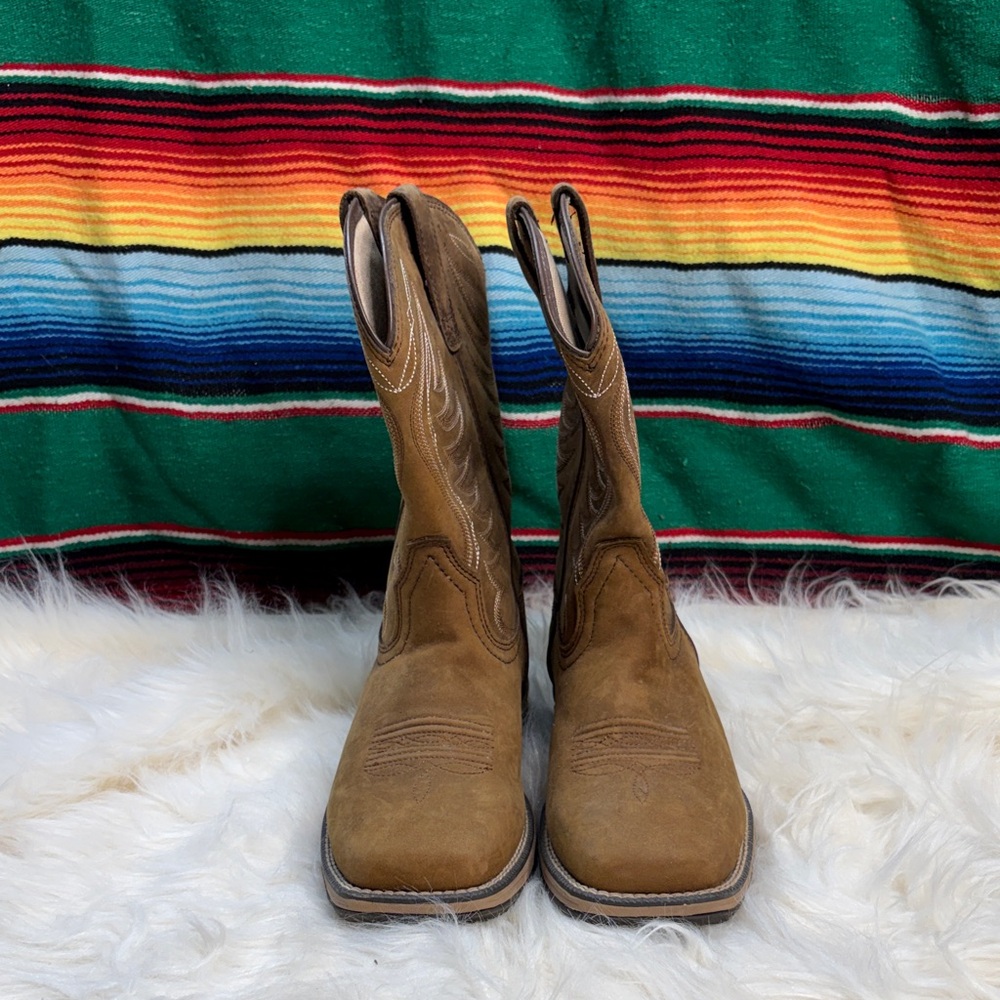 Ariat Anthem Brown Heeled Boots